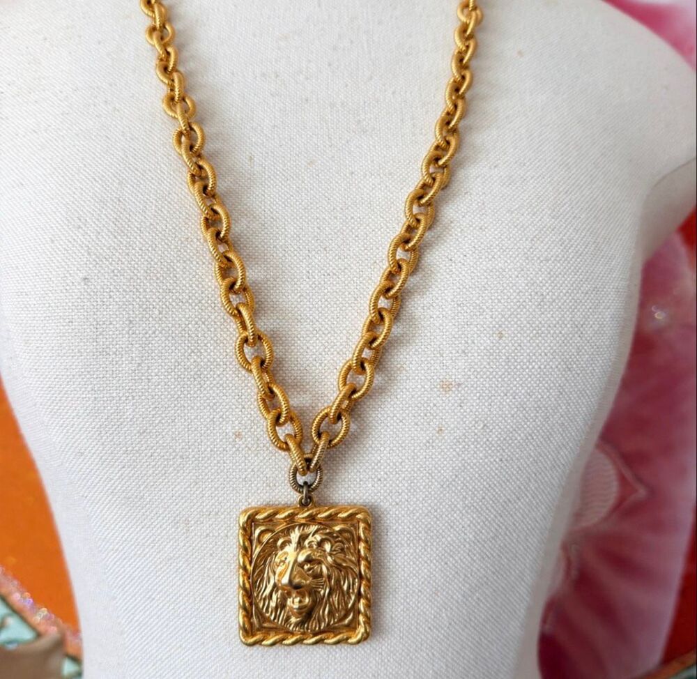 Vintage Anne Klein Lion Medallion Gold Tone Statement Necklace